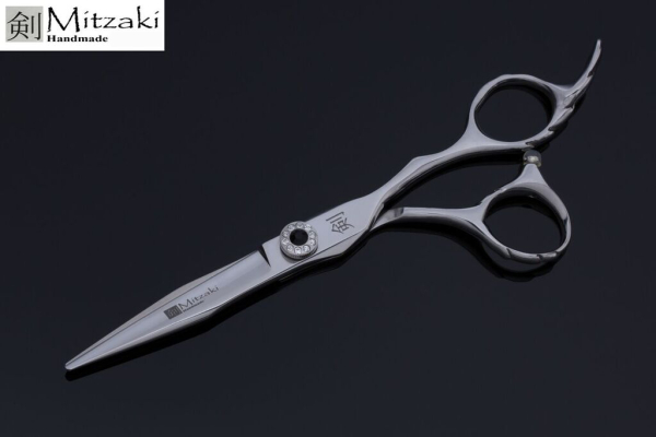 Mitzaki-YANAMI 5.5 ZOLL oder 6.0 ZOLL" , Ein Alleskönner in 440C Japan-PREMIUMSTAHL, schwarzer Schmuckstein in Swarovskifassung als Einstellschraube,inclusive Lederetui und Pflegemittel